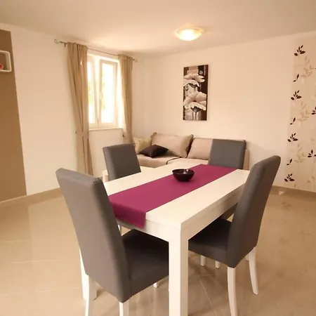 Gorica Ii A2-1 Br-5 By Interhome アパート