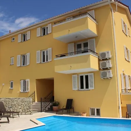 Gorica Ii A2-1 Br-5 By Interhome * Baška